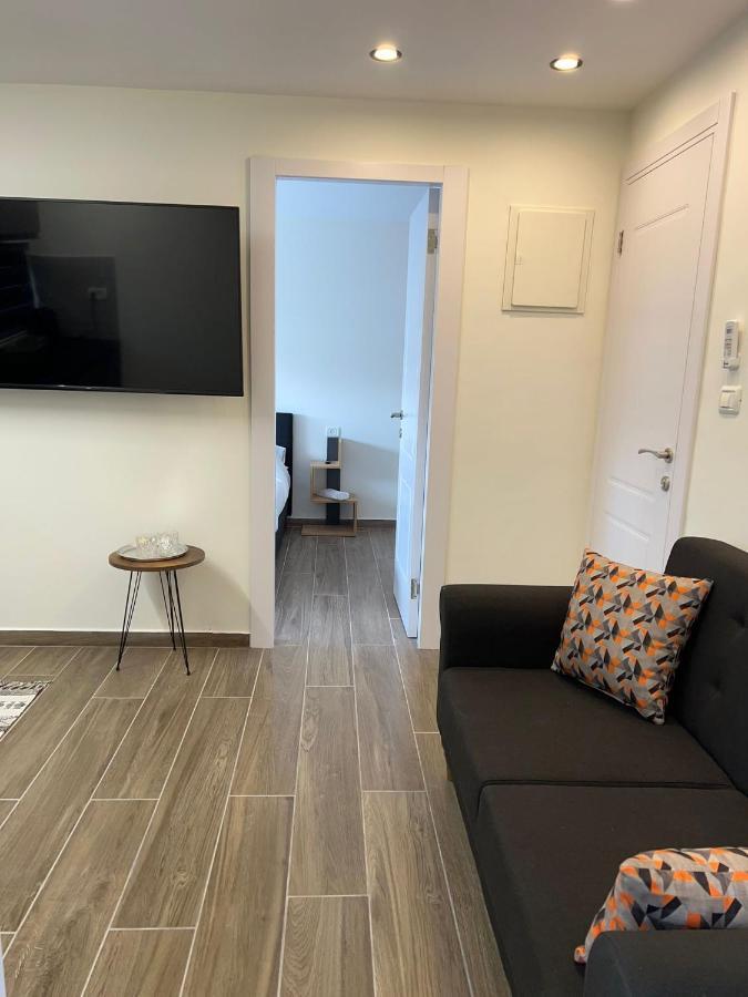 מגדל חי Apartment